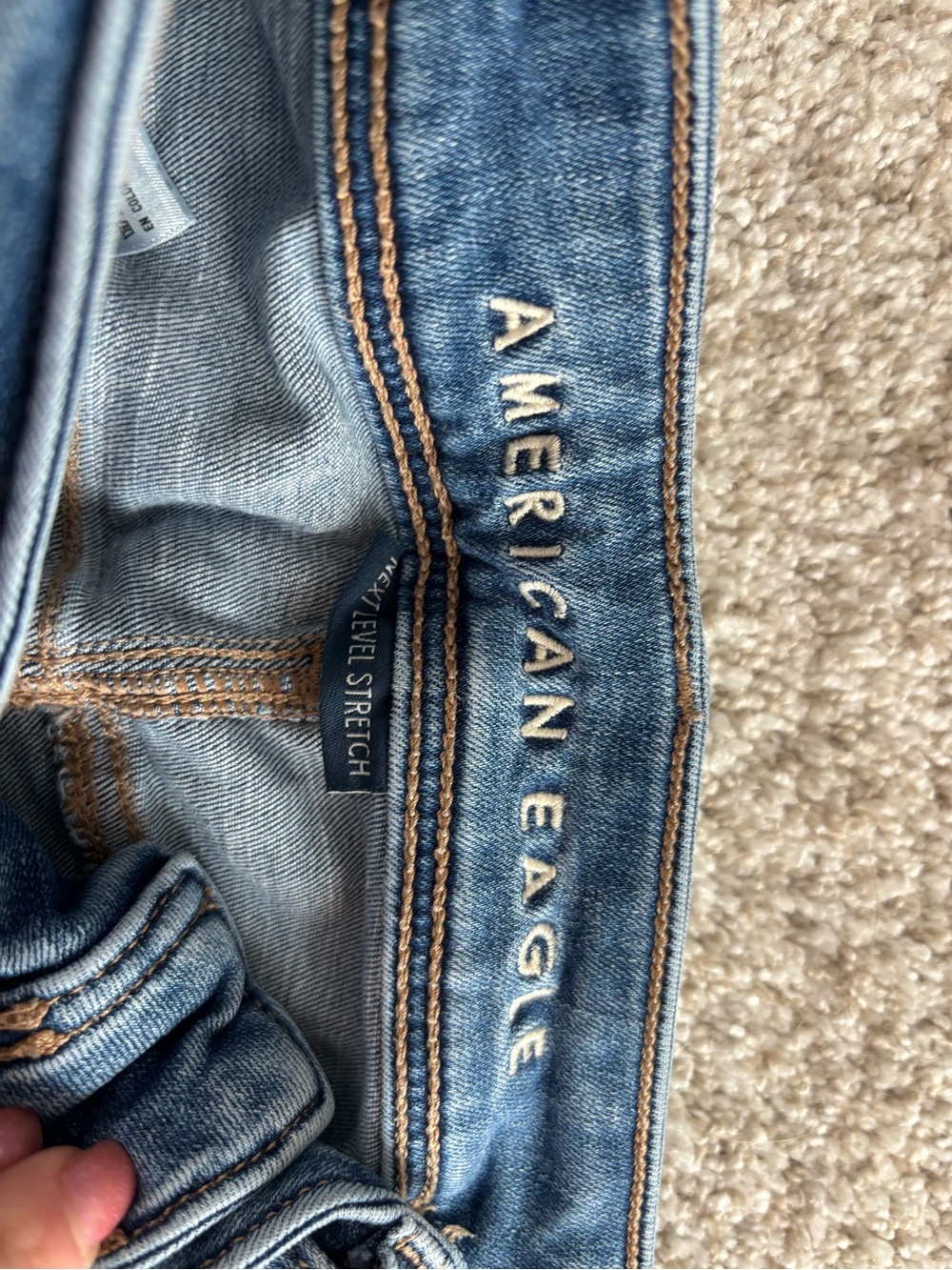 American Eagle Outfitters Kick Boot 6L Jeans - Picture 5 of 8